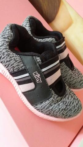 tenis de 30 reais