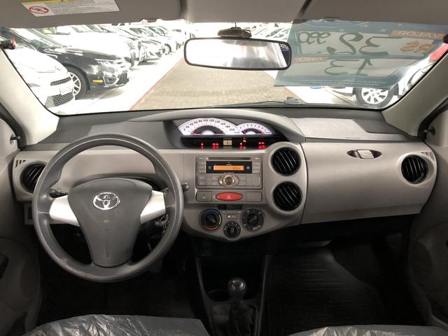 Etios Hatch 1.3 - Foto 8
