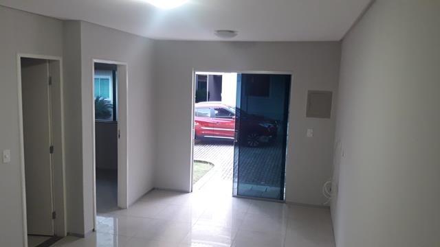 Vende-se casa duplex em condomínio - Foto 5