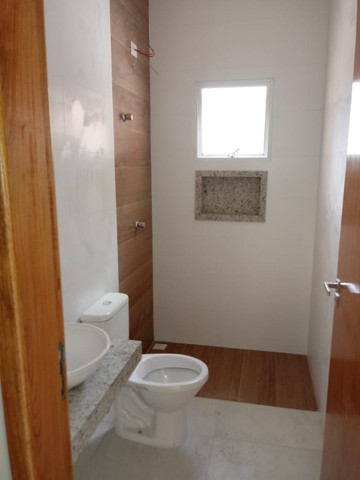 Casa com 2 dormitórios sendo uma suíte ampla, em condomínio Fechado !!!! - Foto 5
