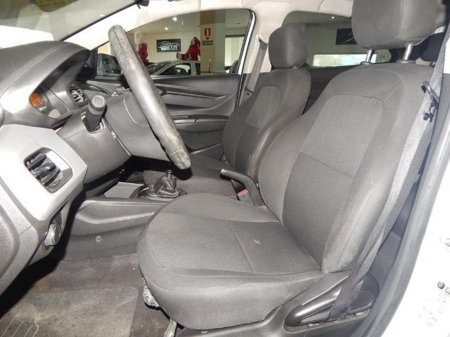 Chevrolet Onix 1.0 Mpfi Joy 8v Flex 4p Completo Impecável - Foto 14