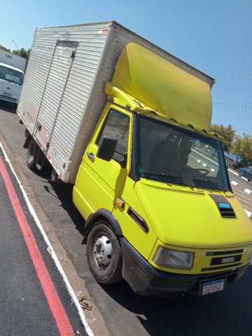 CAMINHÃO IVECO 2000/2001