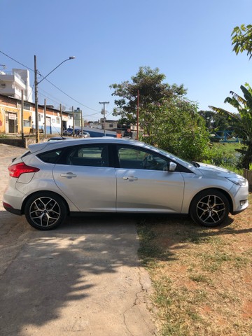 FOCUS TITANIUM 2.0 AUTOMÁTICO 2016