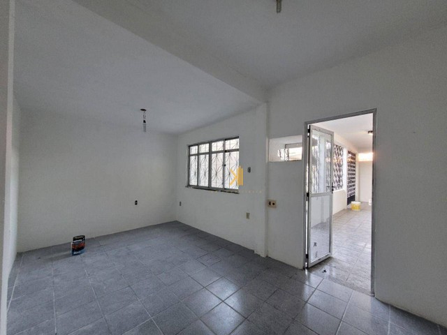 Apartamento à venda na Parangaba, 4 quartos, 103 m² por R$ 250.000 Fortaleza/CE - Foto 2