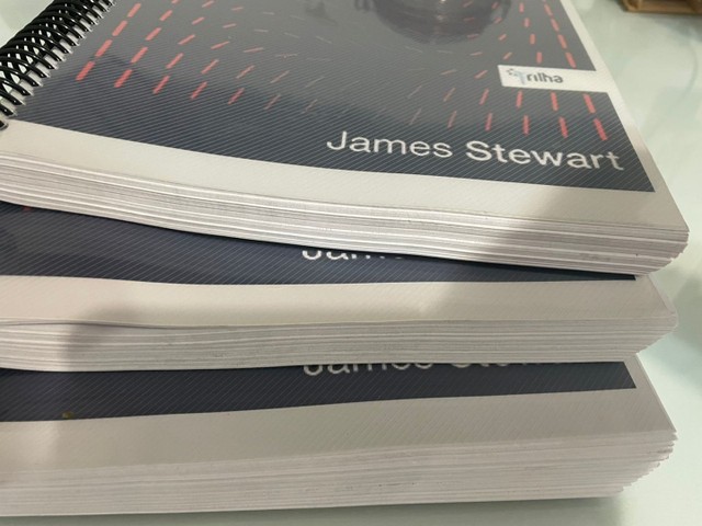 Livro de Cálculo- James Stewart - 7ª edição- Volume 1 - Foto 2