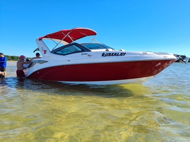 Focker 265 motor 300 hp
