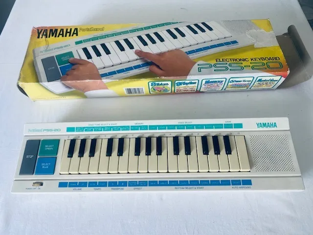 Teclado musical infantil yamaha pss f30 37 mini teclas 4 pilha