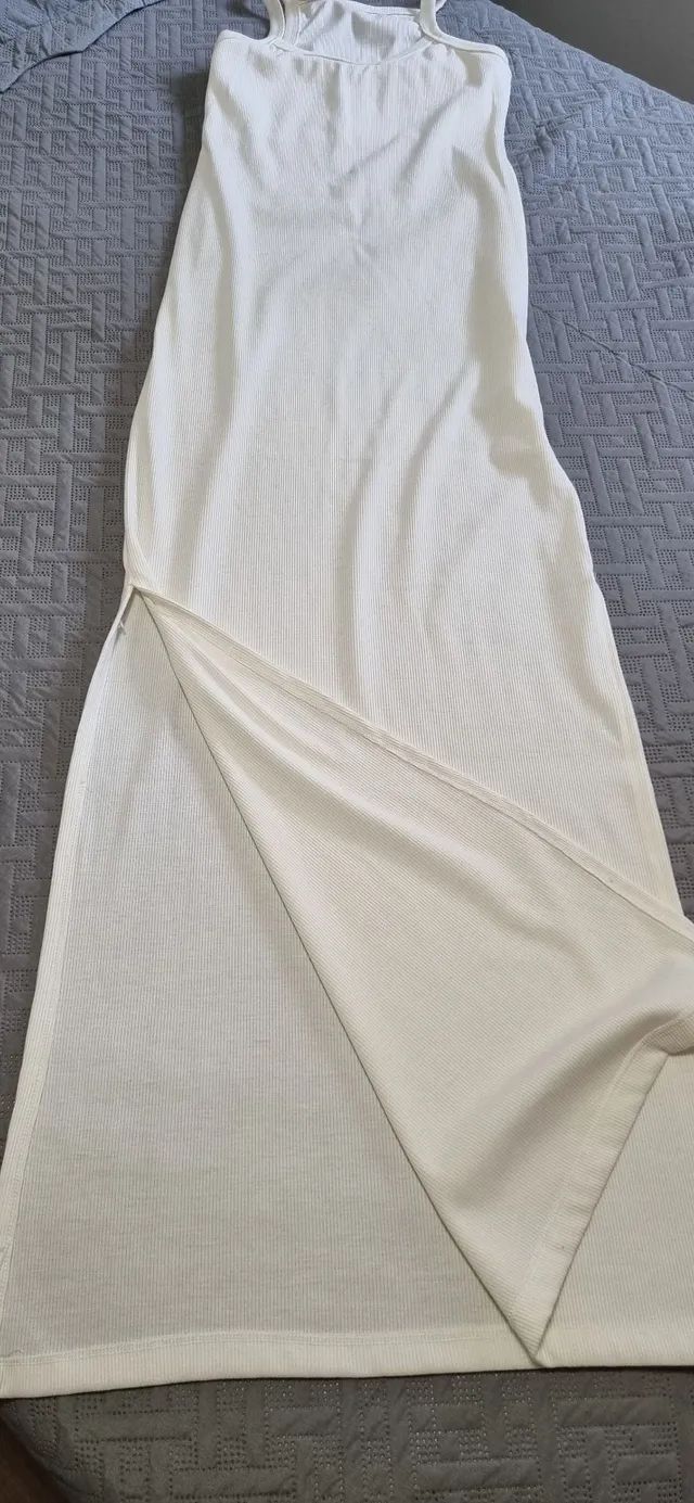 Vestido canelado longo off-white - Foto 3