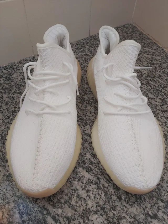 Adidas yeezy triple white clearance olx