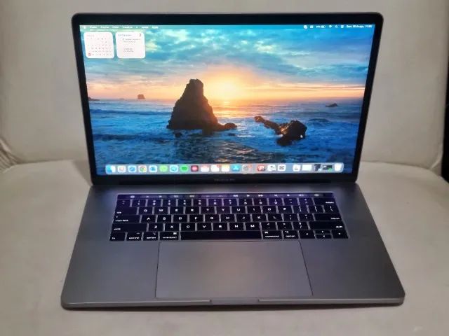 MacBook Pro A1990 i7 9 Ger SSD256 - Usado