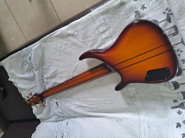 Baixo Tagimão 5 cordas Fretless Lindo!!!!!!!! - Foto 2