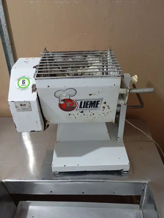 Vendo amassadeira 15kg 