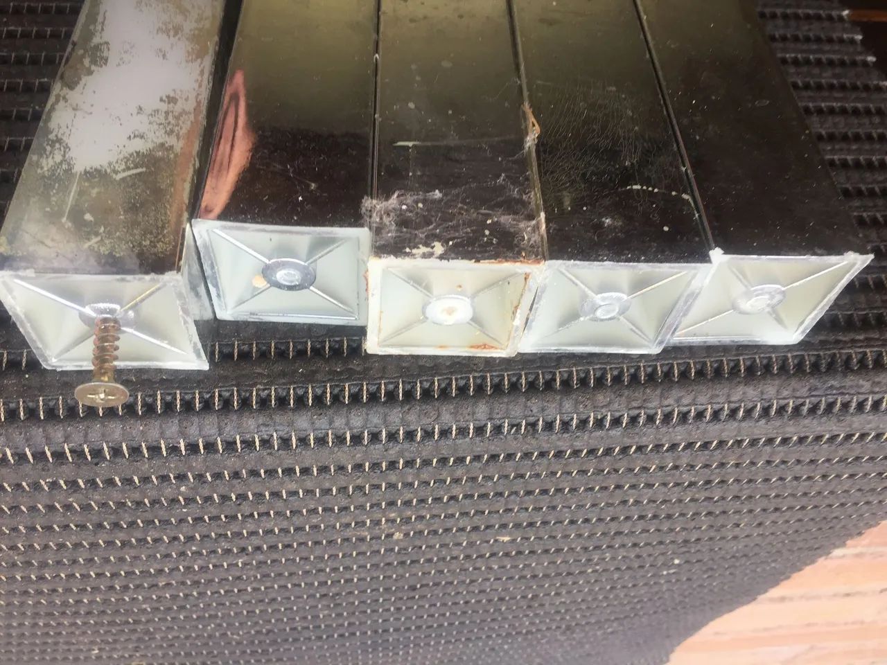 Pes para armário e para cama box - Foto 2