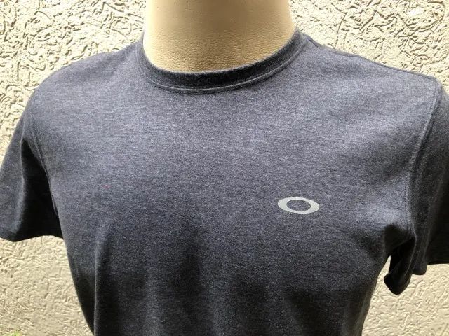 Camiseta Oakley tamanho P