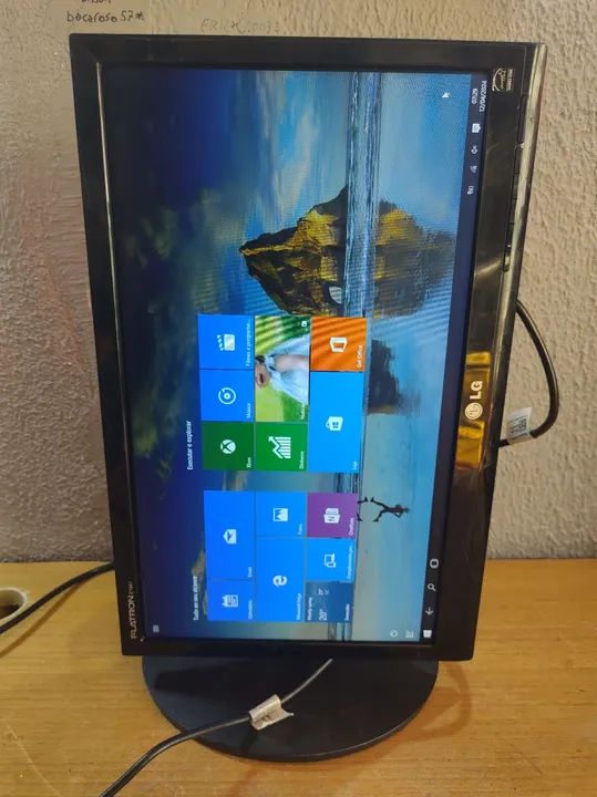Monitor LG 19 pol VGA  - Foto 2