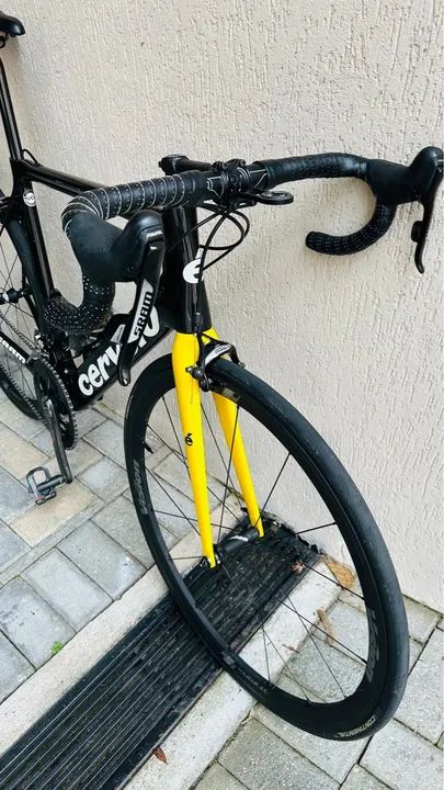 Cervélo personalizada Jumbo-Visma, SRAM Red, rodas Vision, impecável! - Foto 2