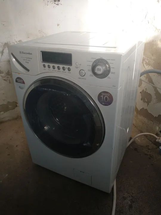 Máquina lava e seca Electrolux 