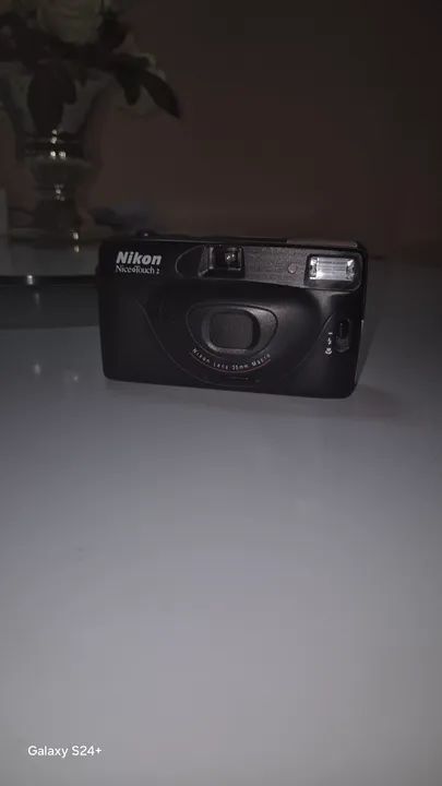 Câmera analógica Nikon Nice Touch 2