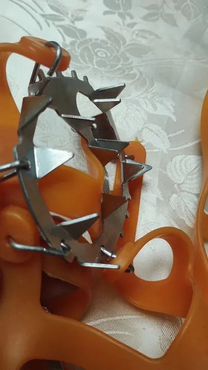 Dois pares de crampos para neve crampons - Foto 4