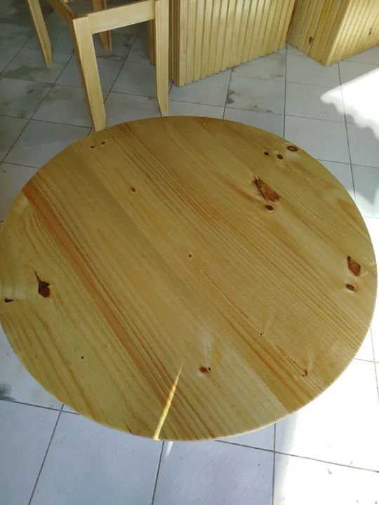 Mesa de jantar redonda 6 cadeiras. Pinus. Rústico  - Foto 2