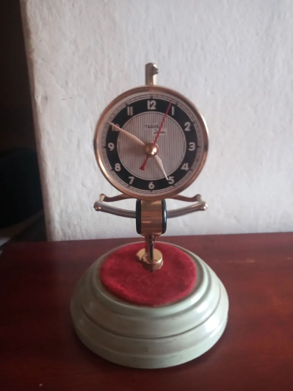 Relógio Tagus de Mesa Antigo com Cúpula de Vidro - Foto 3