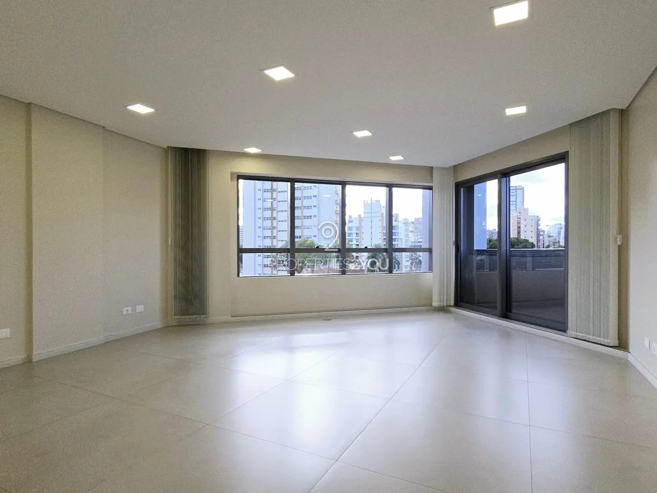 Sala comercial para locação | Rua Comendador Macedo - Centro - Curitiba