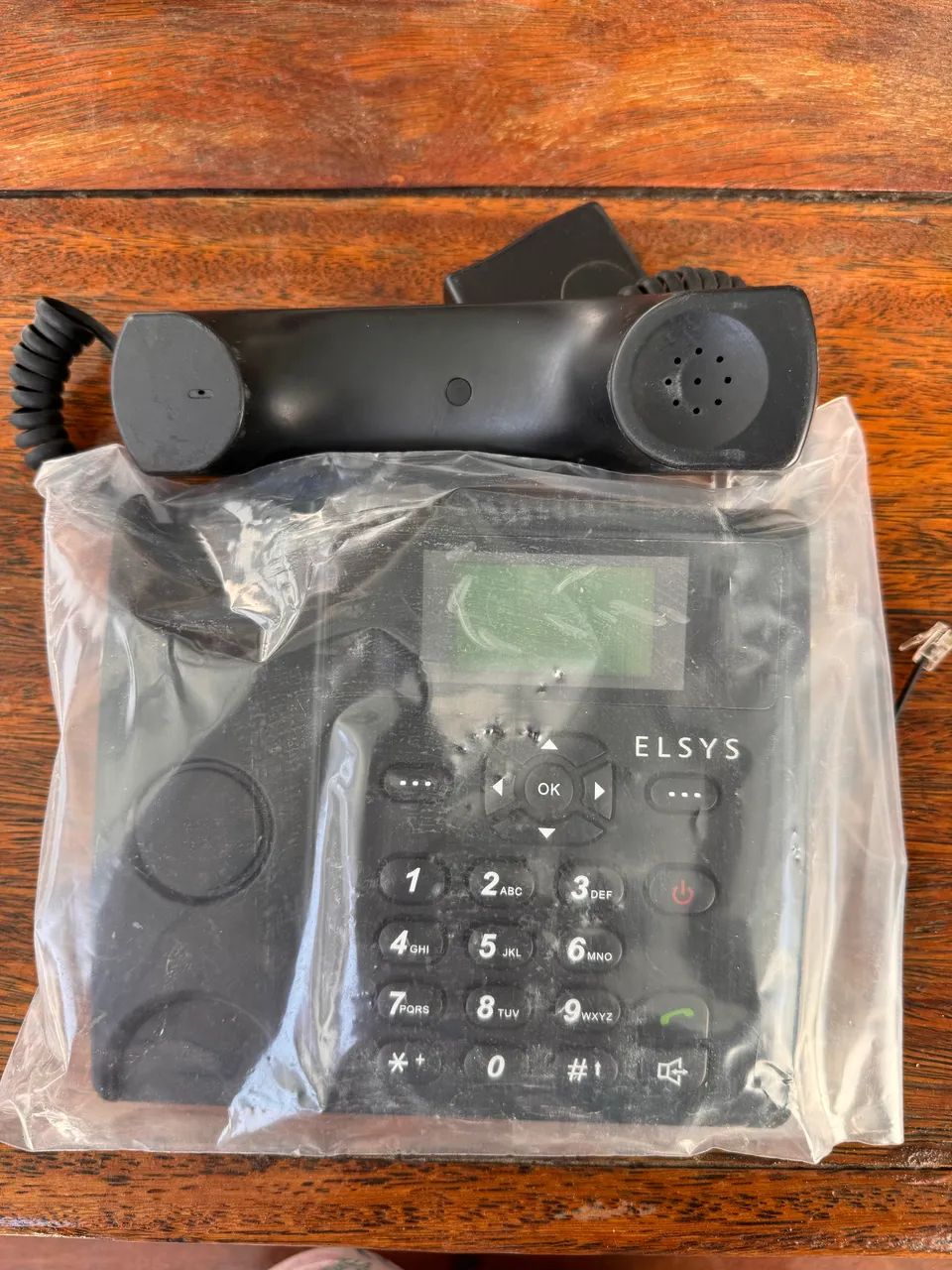 Celular fixo quadrband 