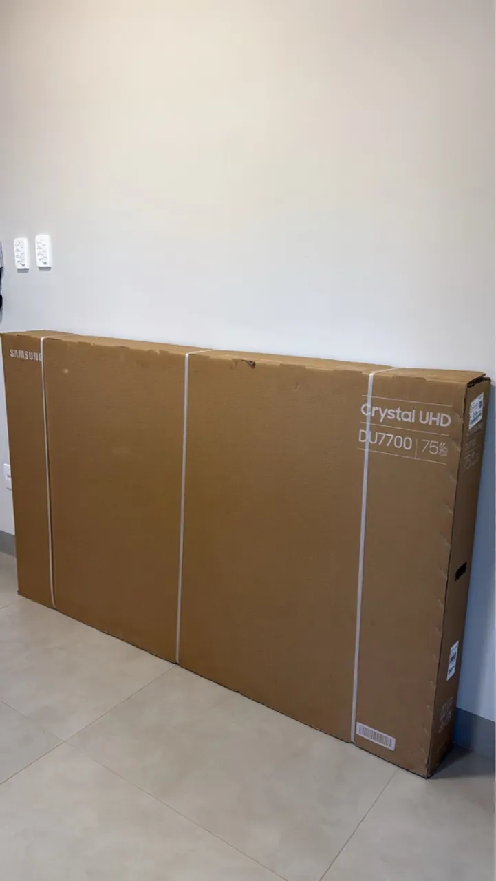 TV Samsung Crystal UHD DU7700 75''