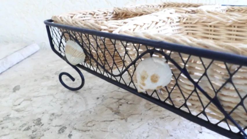 PETISQUEIRA VIME COM SUPORTE METAL- TEMA PRAIA DECORAÇÃO - Foto 3