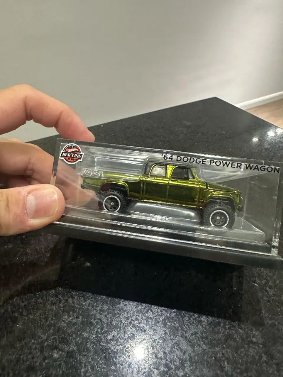 Hot Wheels Rlc Exclusive 1964 Dodge Power Wagon - Brinquedos e