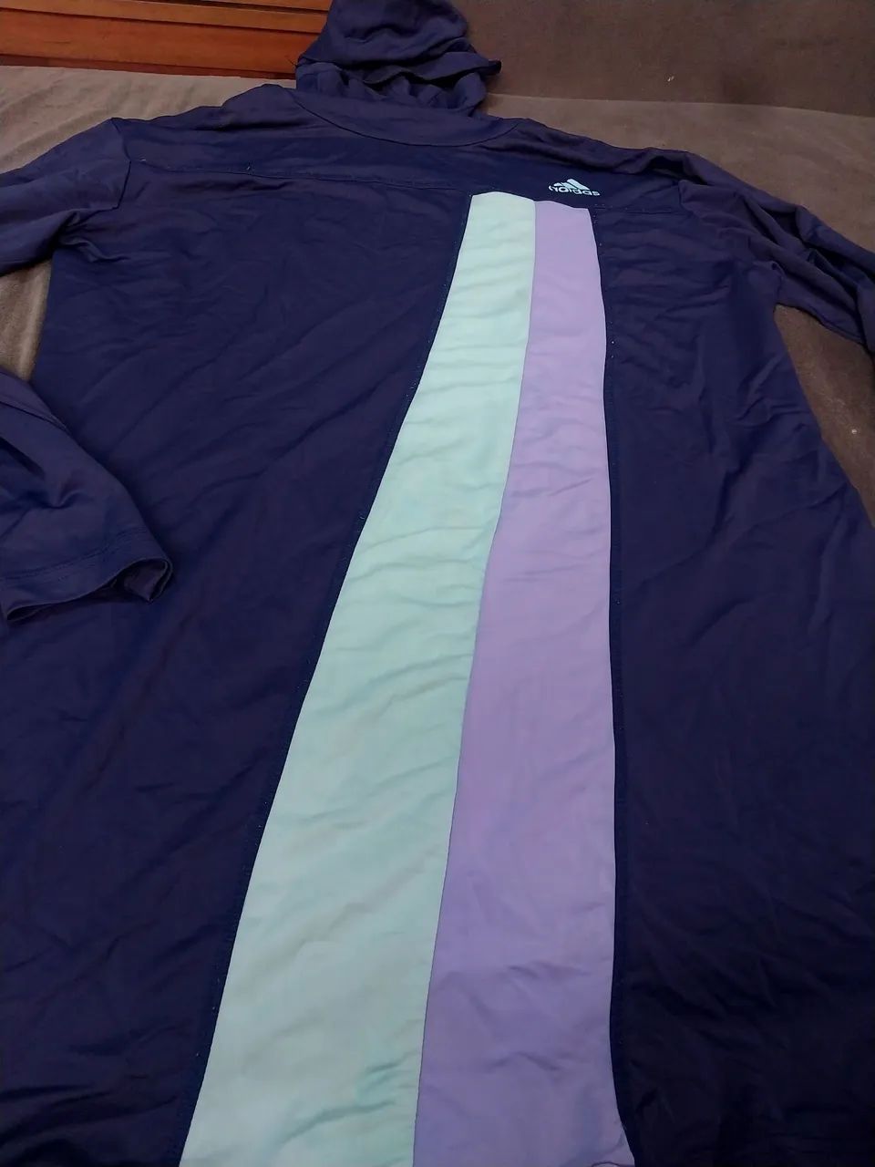 Camisa Adidas com Capuz Plus Size  - Foto 2