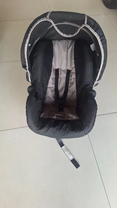 Carrinho de Bebê  e bebê conforto( vendo separado) - Foto 2