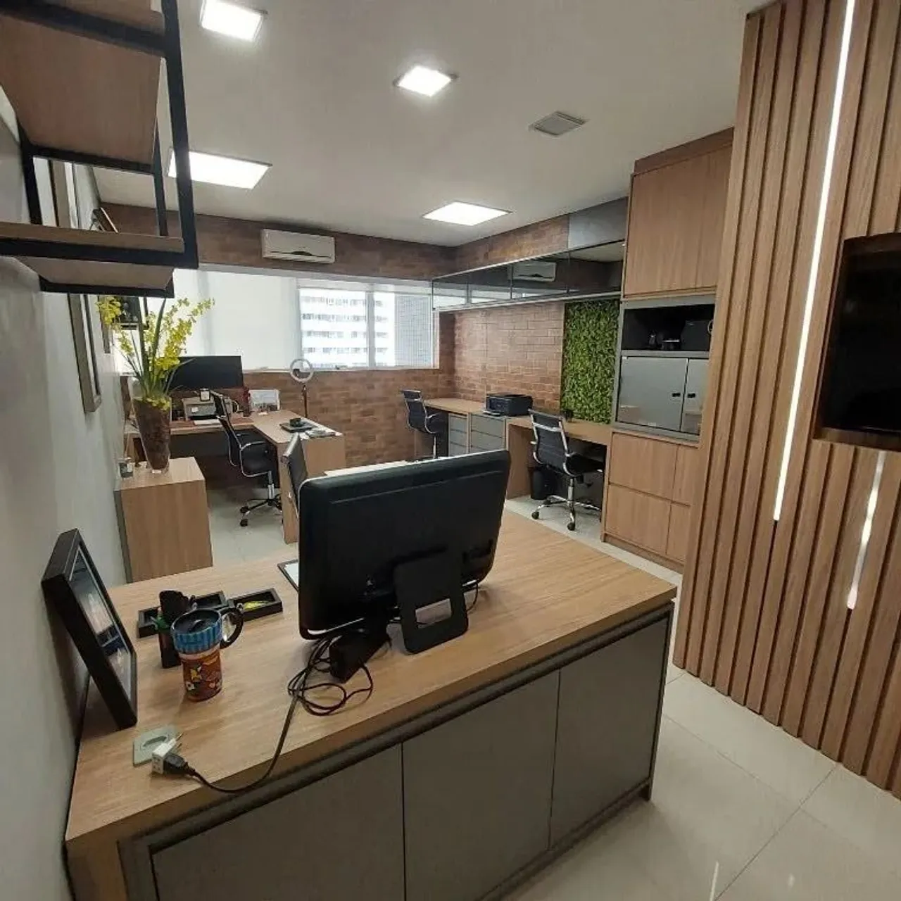 Sala/Conjunto Comercial à venda com 49.00m² no Centro