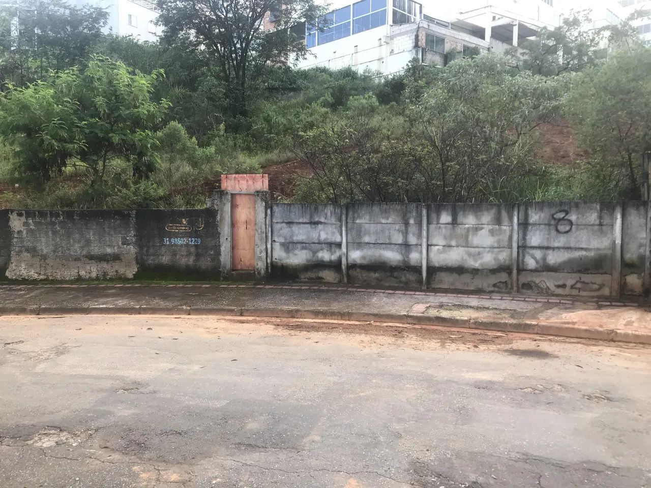 Lote com 900 m² à venda no Estoril, em BH - Foto 2
