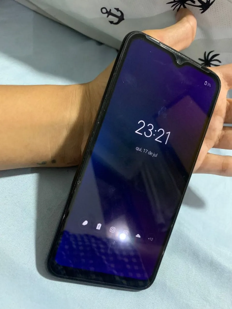 Smartphone Motorola g8 plus. Em ótimo estado