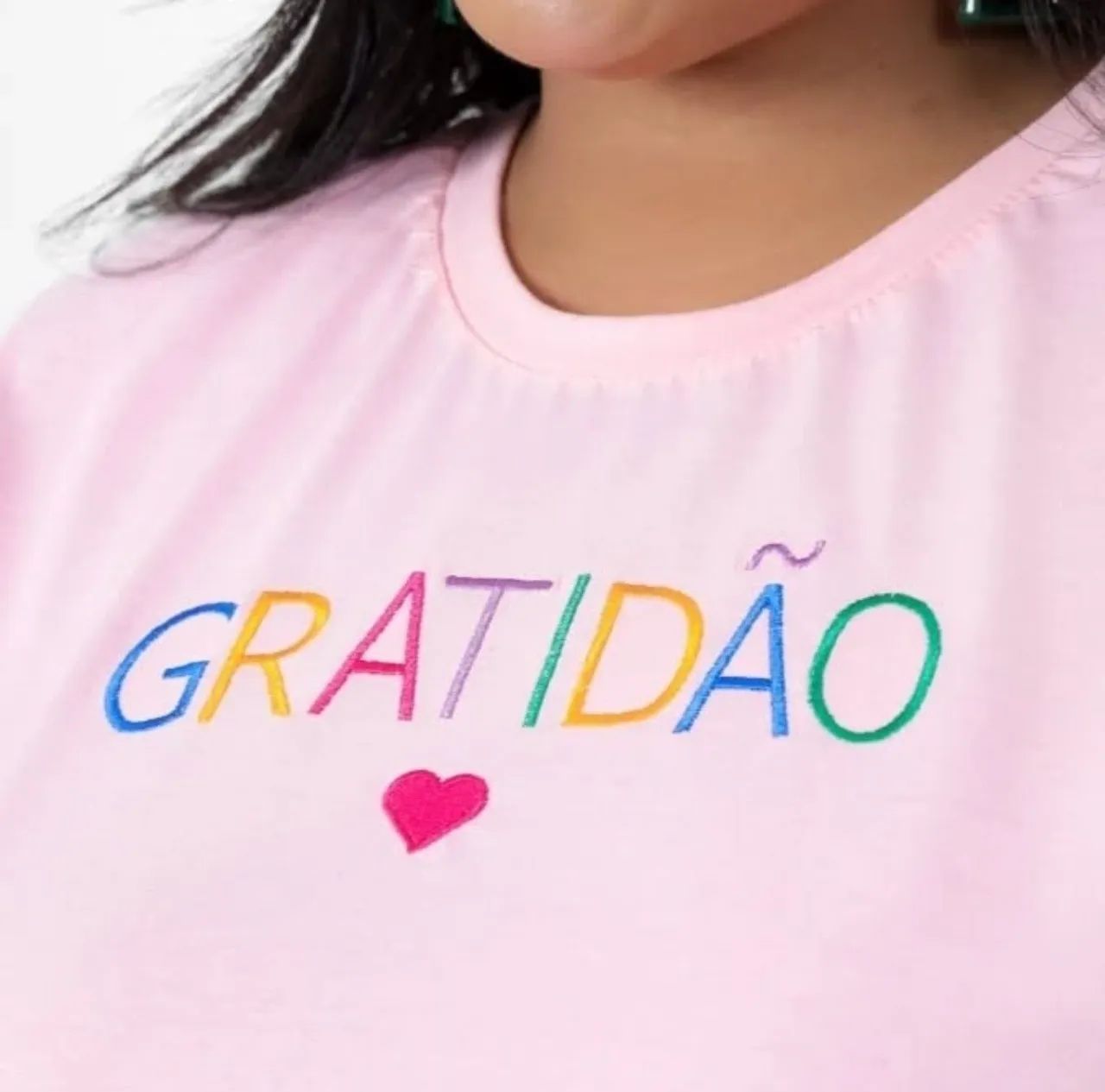 Camiseta Feminina Gratidão - Tamanho G3 ( última peça disponível) - Foto 2