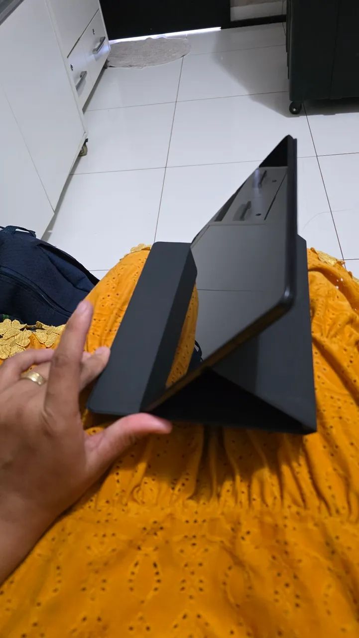 Tablete samsung galaxi s6 lite  - Foto 2