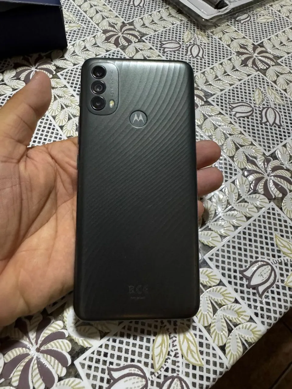 Motorola e40 estado de novo