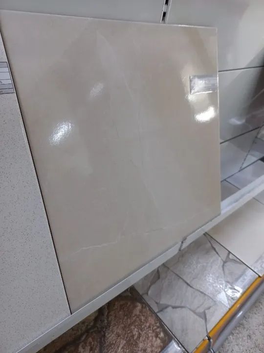 Piso 57x57 Pulpis bege LEF - Foto 3