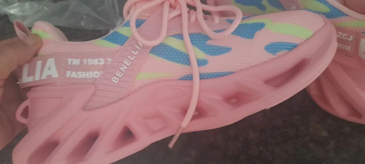 Tenis primeira linha 