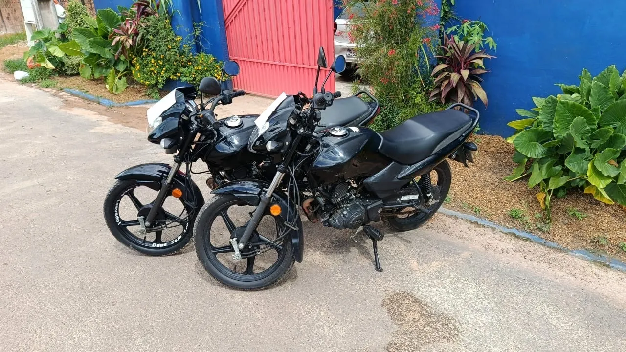 Moto boa ,nova