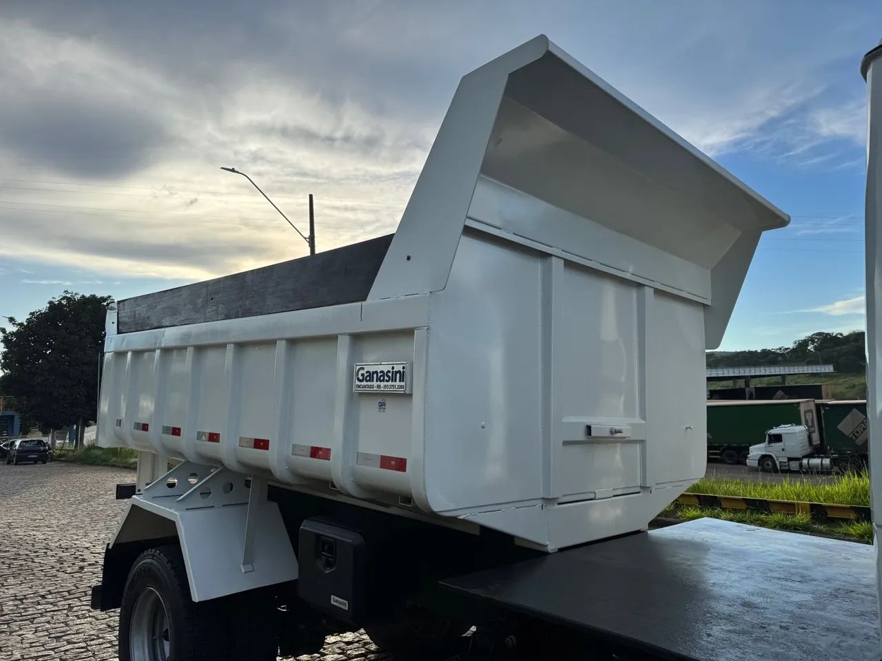 Caminhão MB 1318 2008 Caçamba toco apenas 126.000 Km extra Raridade  - Foto 13