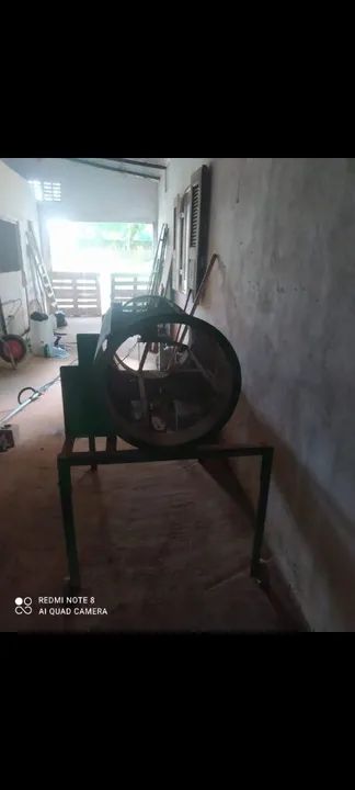 Peneira rotativa,triturador e prensa hidráulica  - Foto 4