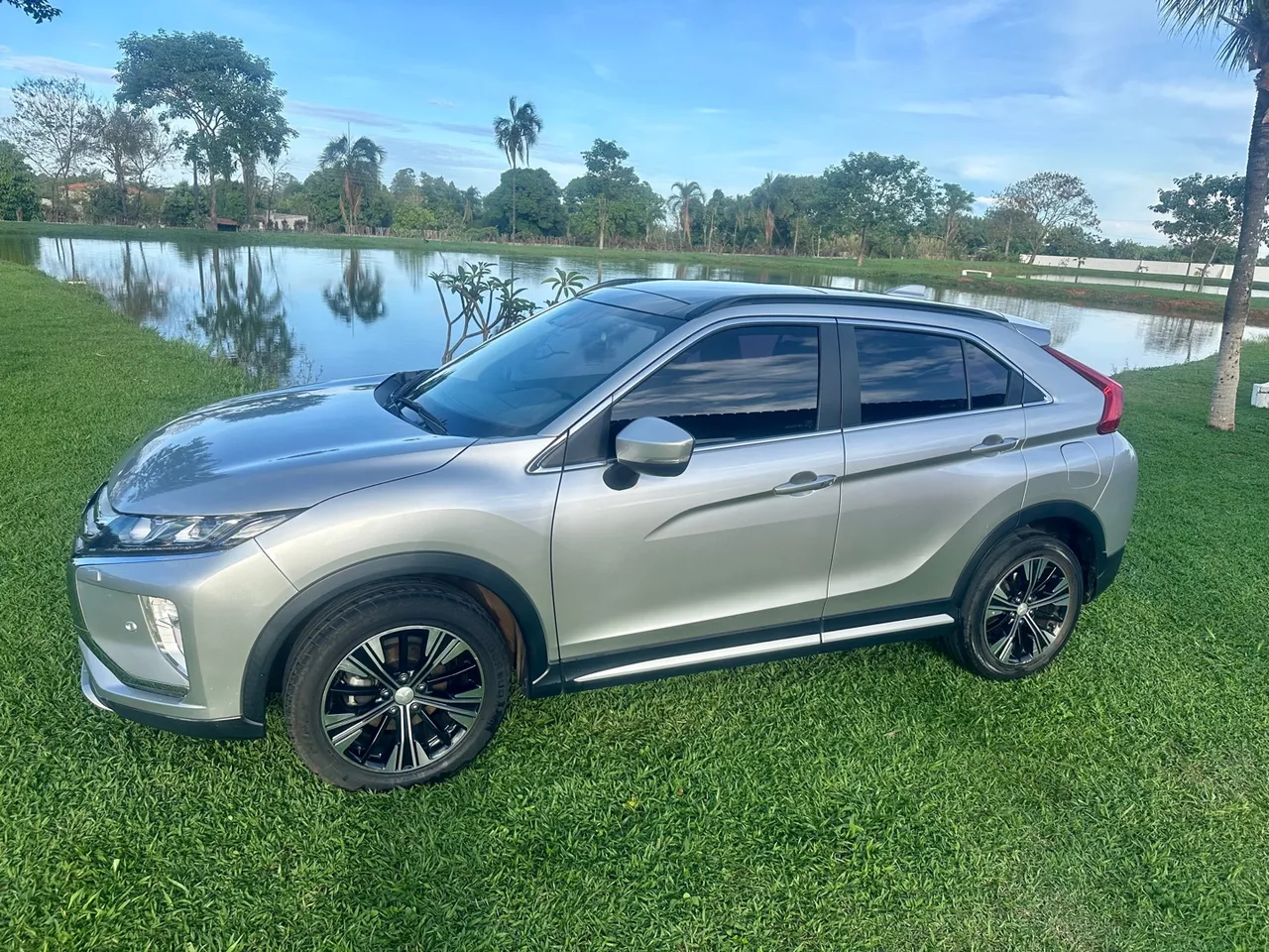 Eclipse Cross 1.5 HPE-S 4x2 2019 57.190 KM Leia todo anúncio