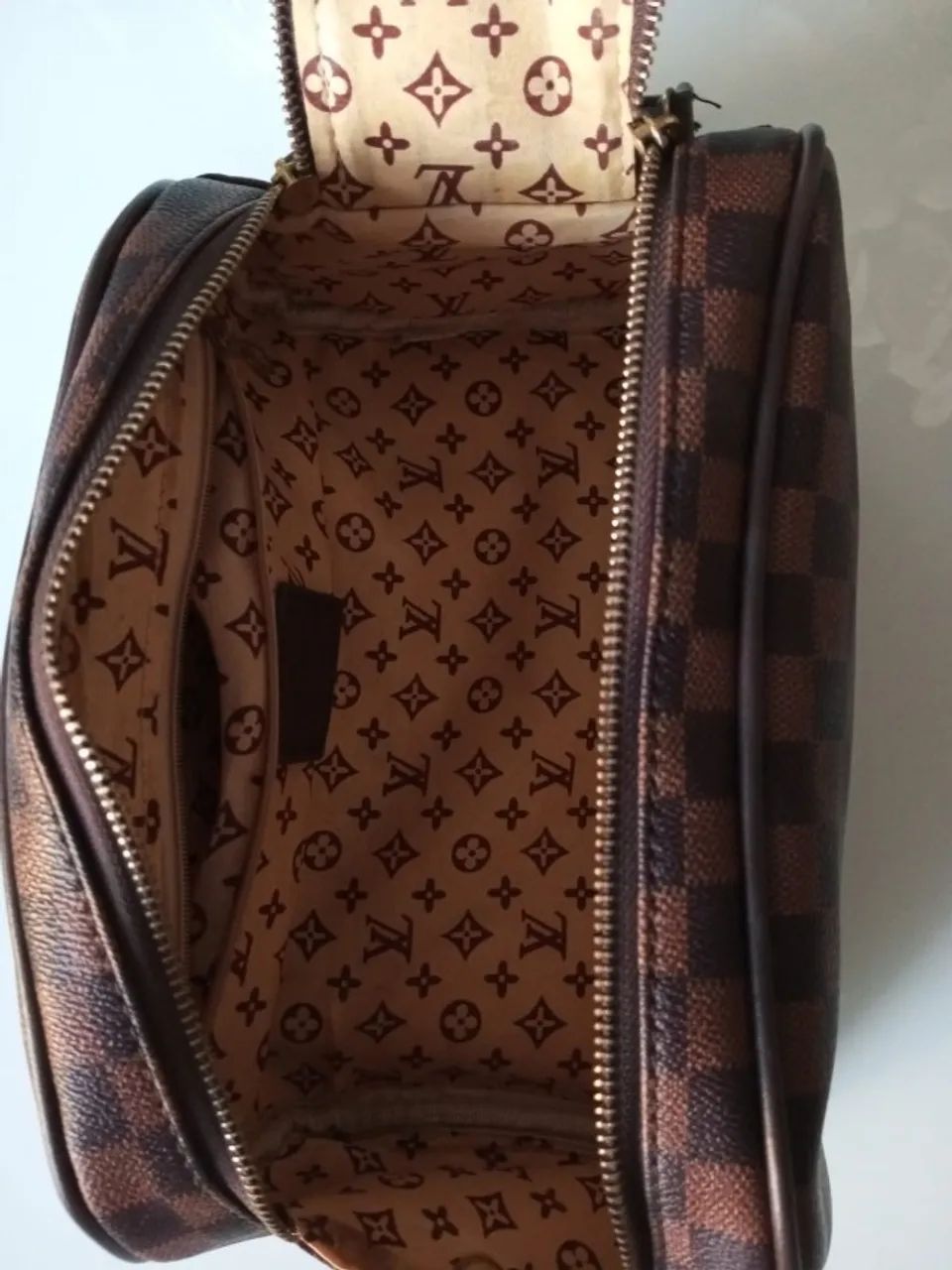  Necessaire Louis Vuitton - Foto 2