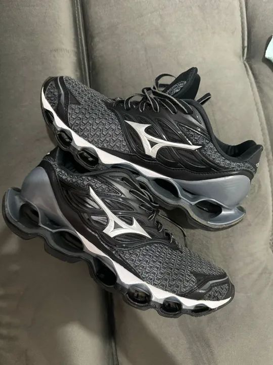 Tênis Mizuno Wave Prophecy 11sPreto e Cinza
