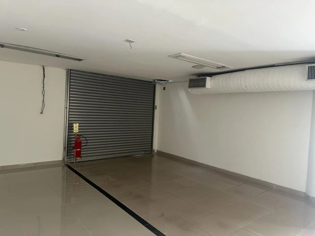 Loja para aluguel com 450 metros quadrados - Foto 4