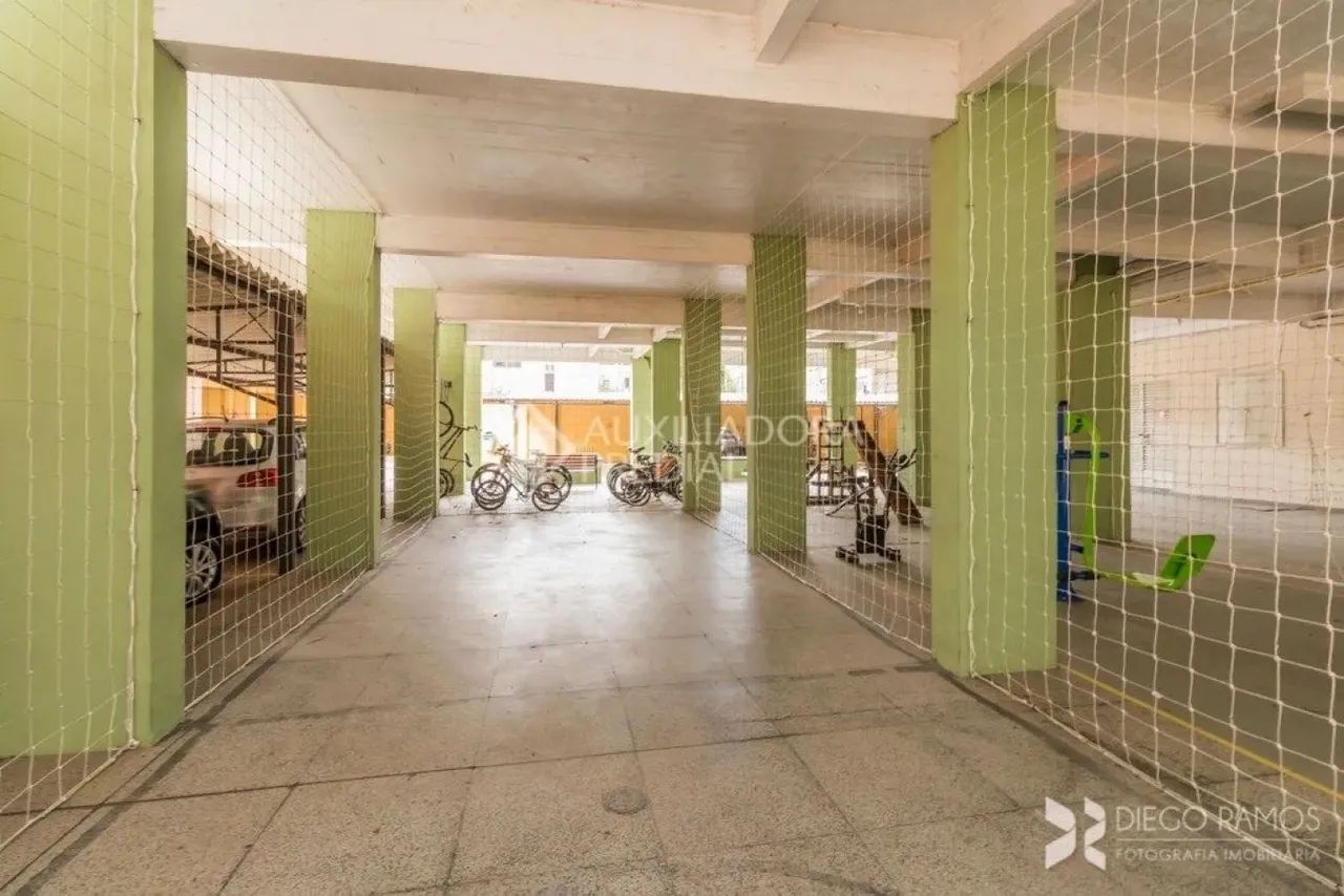 Apartamento 3 dormitórios, uma vaga, bairro Floresta Porto Alegre RS - Foto 11