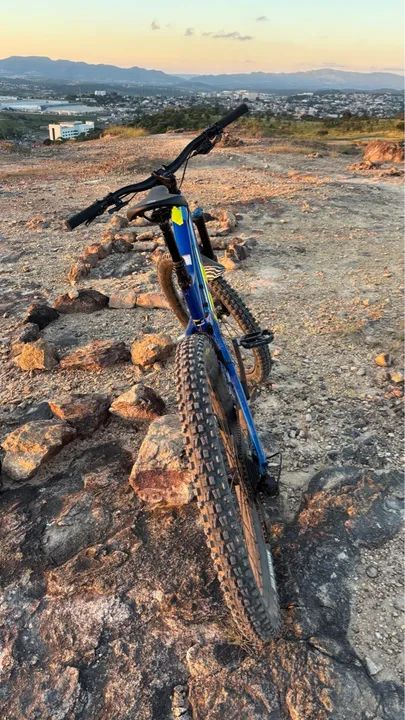 Bicicleta GT Carbon 27,5 - Foto 4