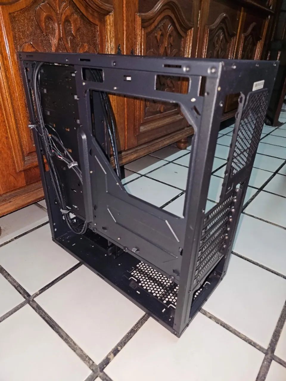 Gabinete Sharkoon TG5 (+ 4x Fans com LED Branca) Gamer - Foto 6